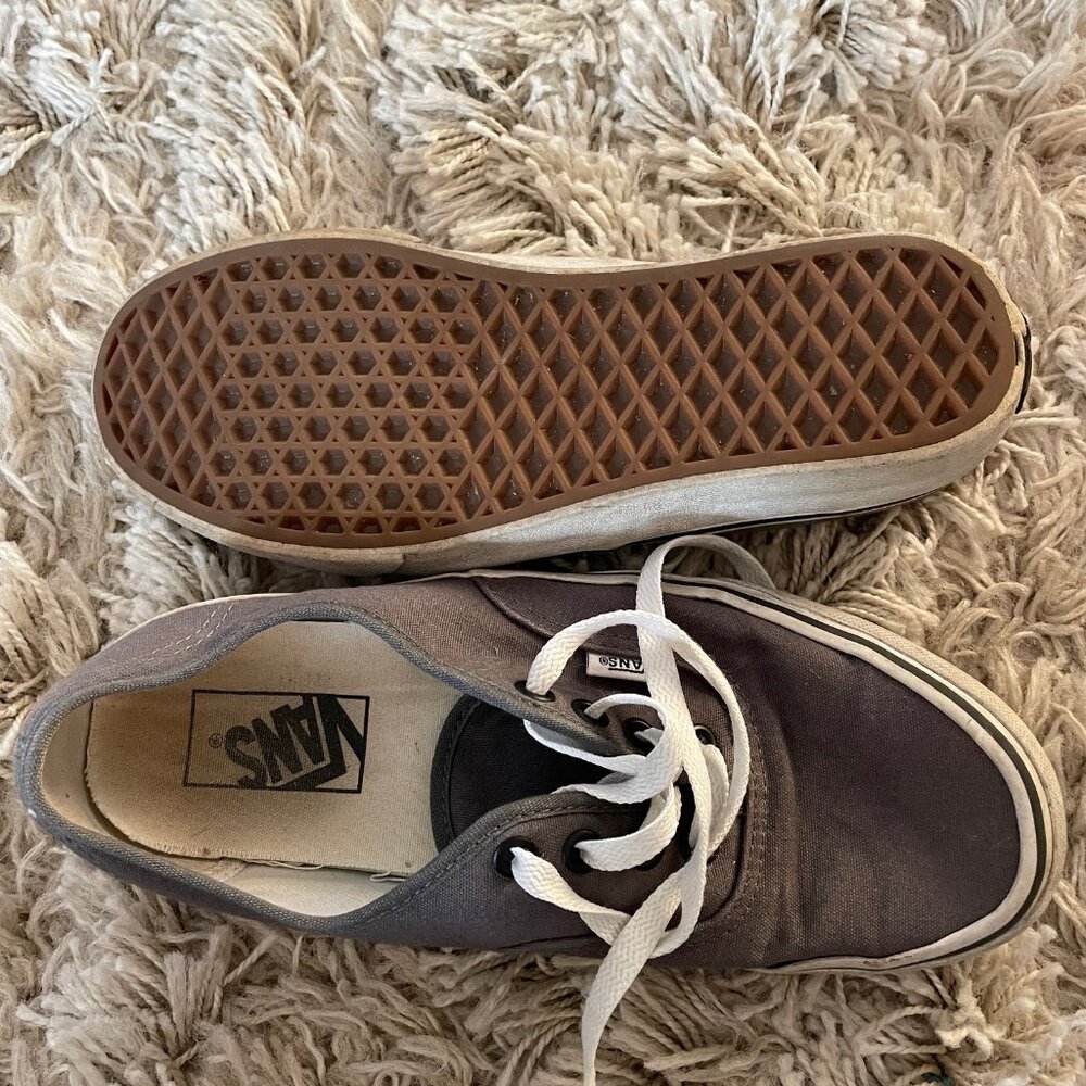Vans Low Top Size 6 - Picture 4 of 4